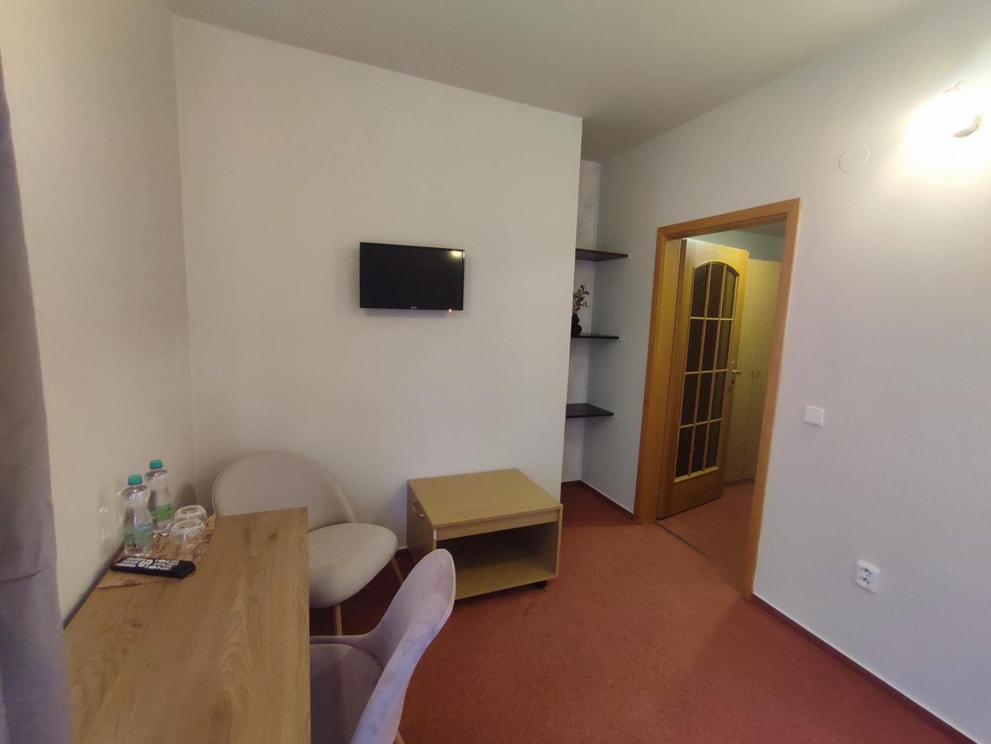 Hotel Brixen Хавличкув Брод Екстериор снимка